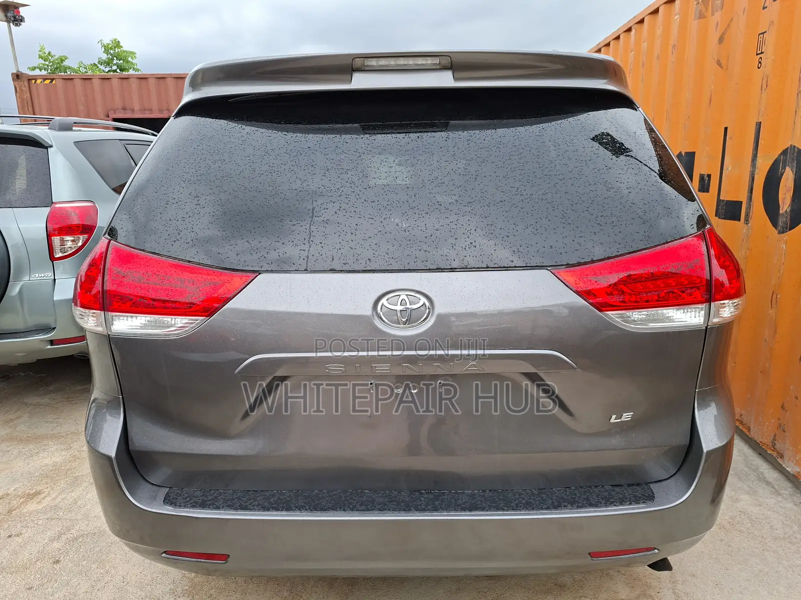 Toyota Sienna LE 7 Passenger 2010 Gray