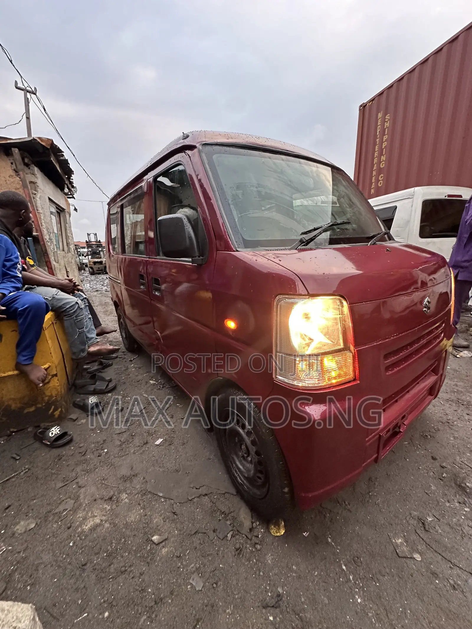 Suzuki Every 2010 Red