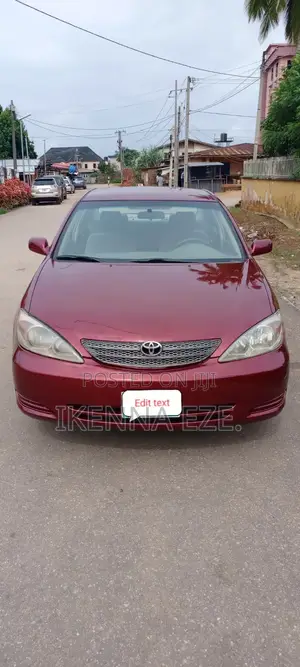 Toyota Camry 2004 Red