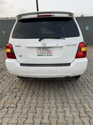 Toyota Highlander Limited V6 2005 White