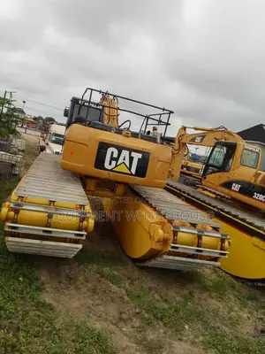 Swampbuggy 320D2L