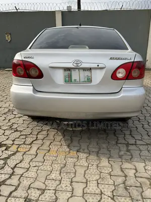 Toyota Corolla LE 2007 Silver