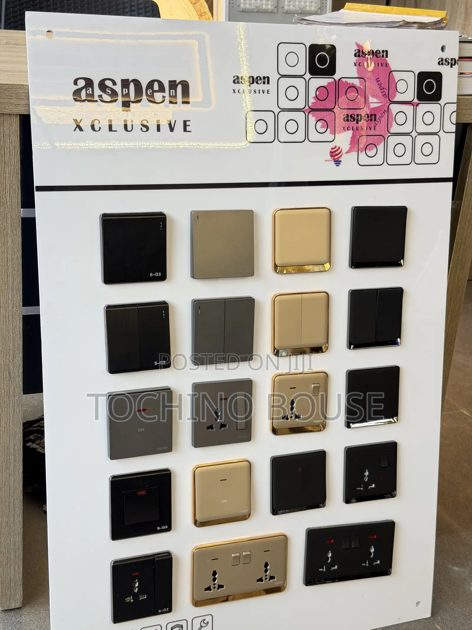 ASPEN Sockets Switches