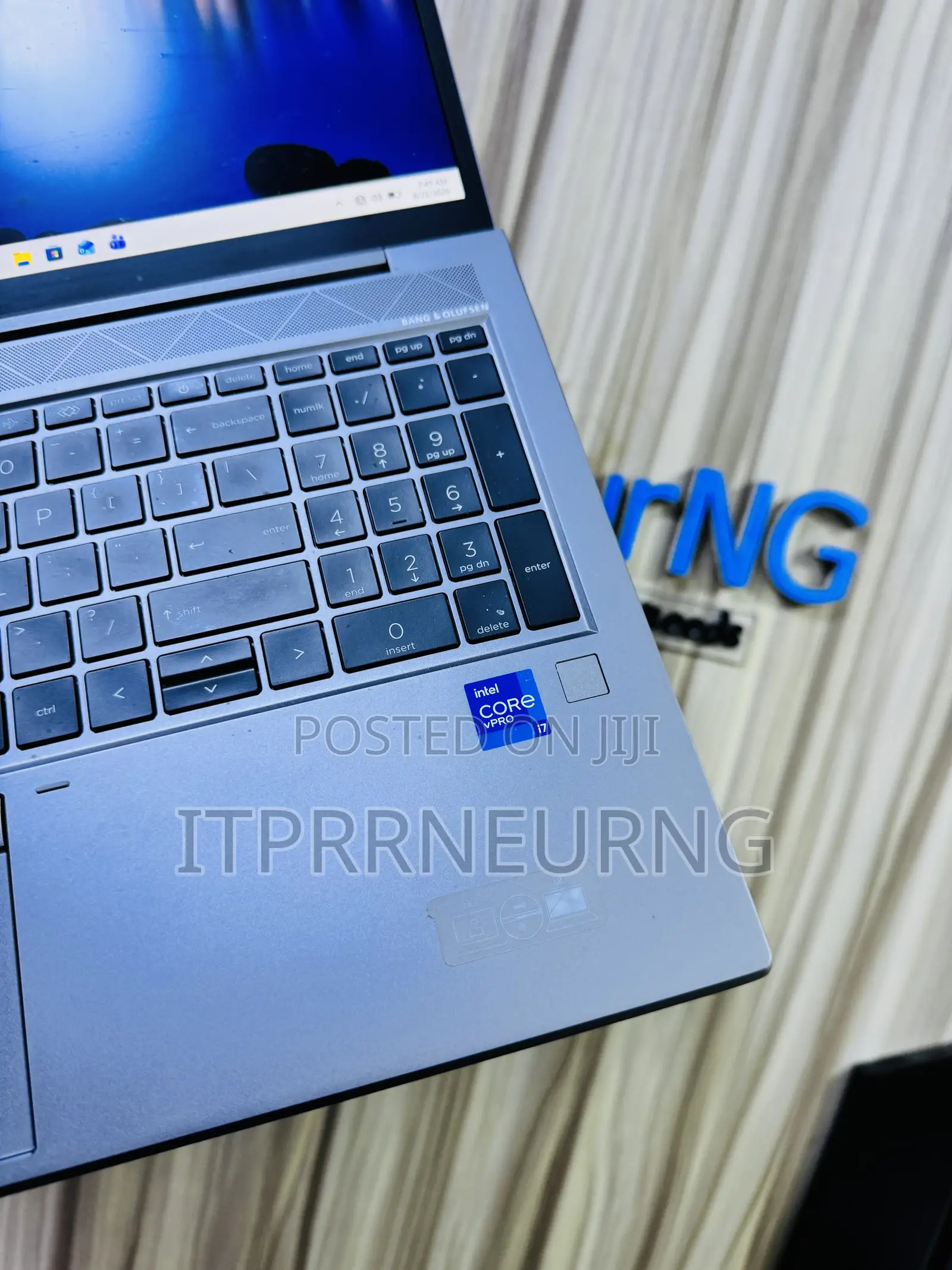 Laptop HP ZBook Firefly G8 4GB Nvidia SSD 512GB