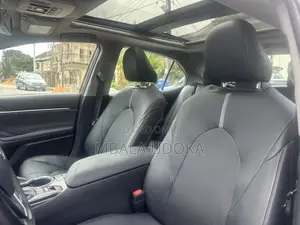 Toyota Camry XSE (2.5L 4cyl 8A) 2019 Gray