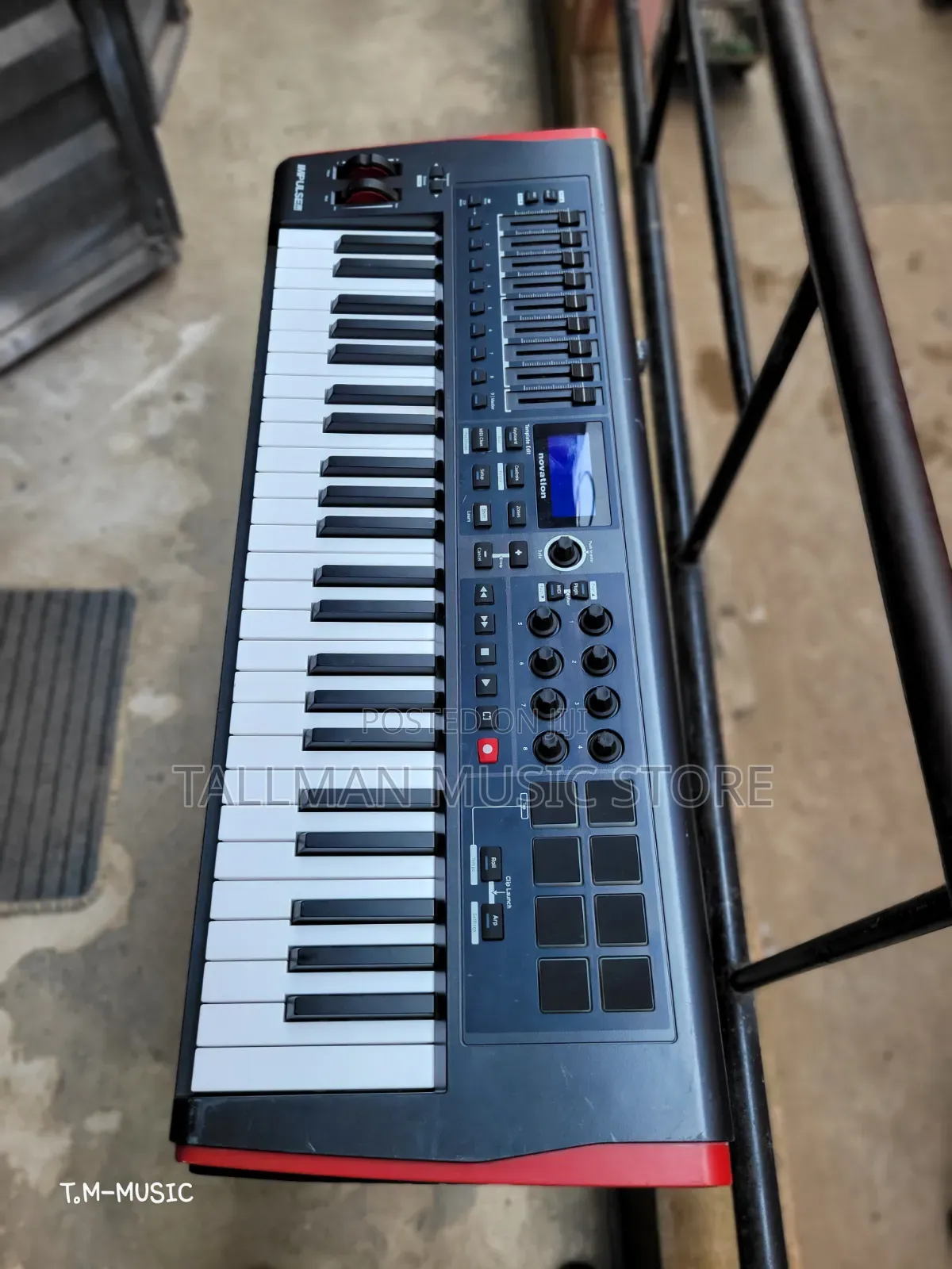 Novation Impulse 49
