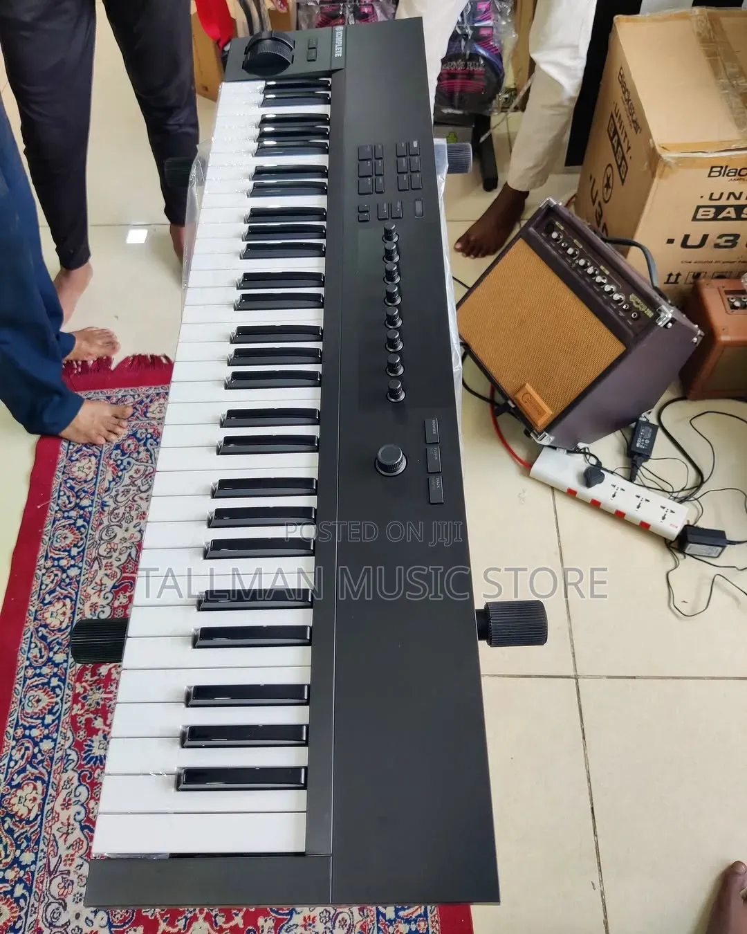 Komplete Kontrol A61