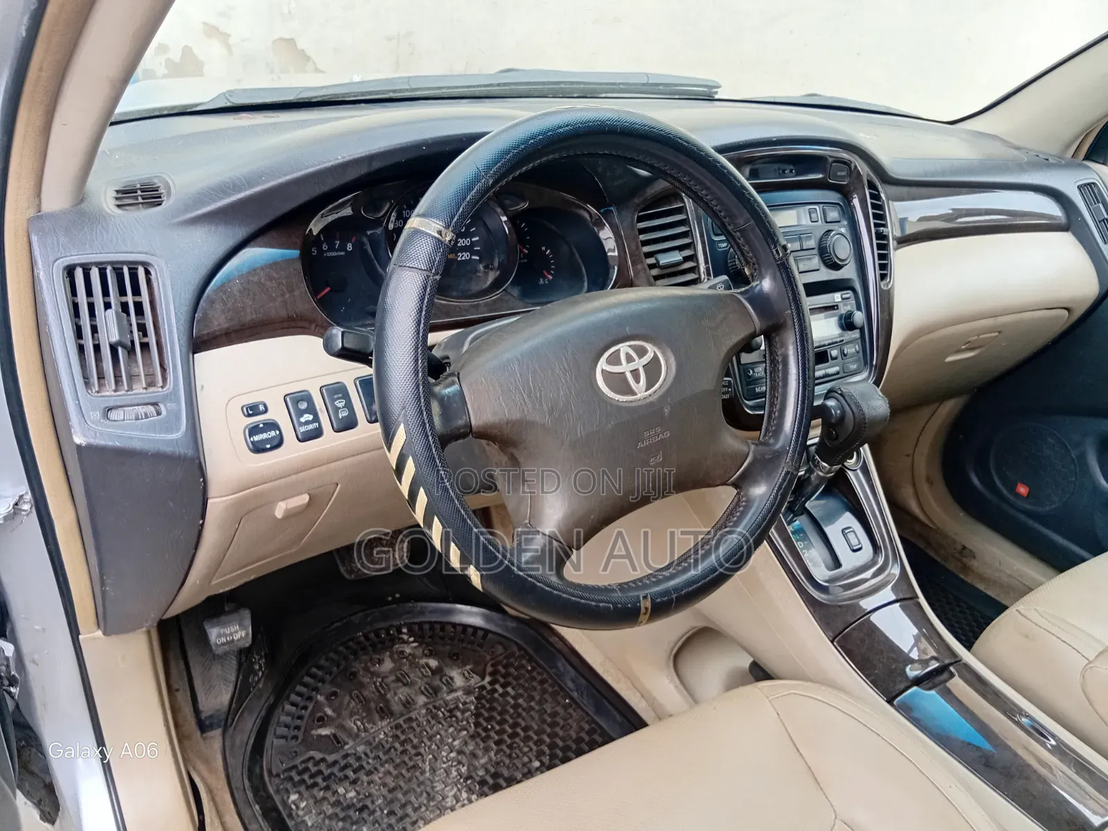 Toyota Highlander 2004 Silver