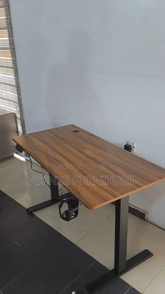 Quality Height Adjustable E