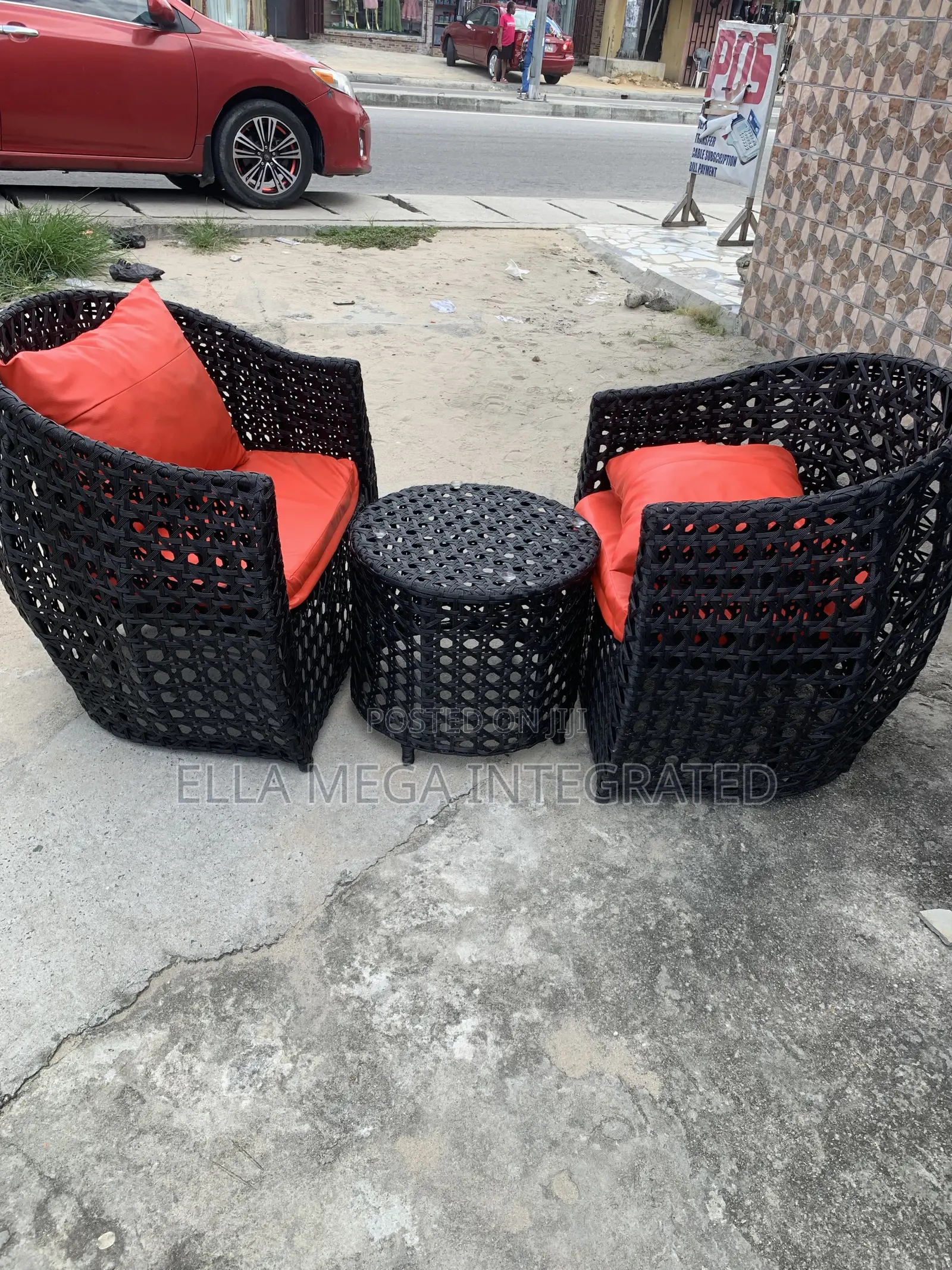 Rattan One on One Chair With Table