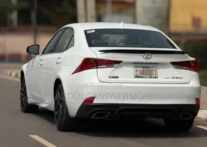 Lexus IS 300 AWD 2018 White
