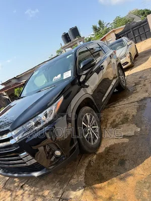 Toyota Highlander 2017 Black