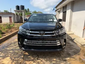 Toyota Highlander 2017 Black