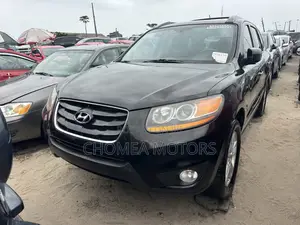Hyundai Santa Fe 2012 Black