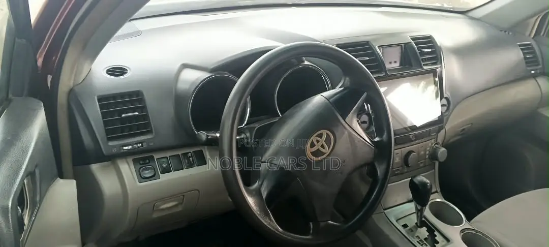 Toyota Highlander 2009 Red