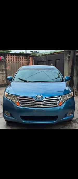 Toyota Venza 2011 Blue