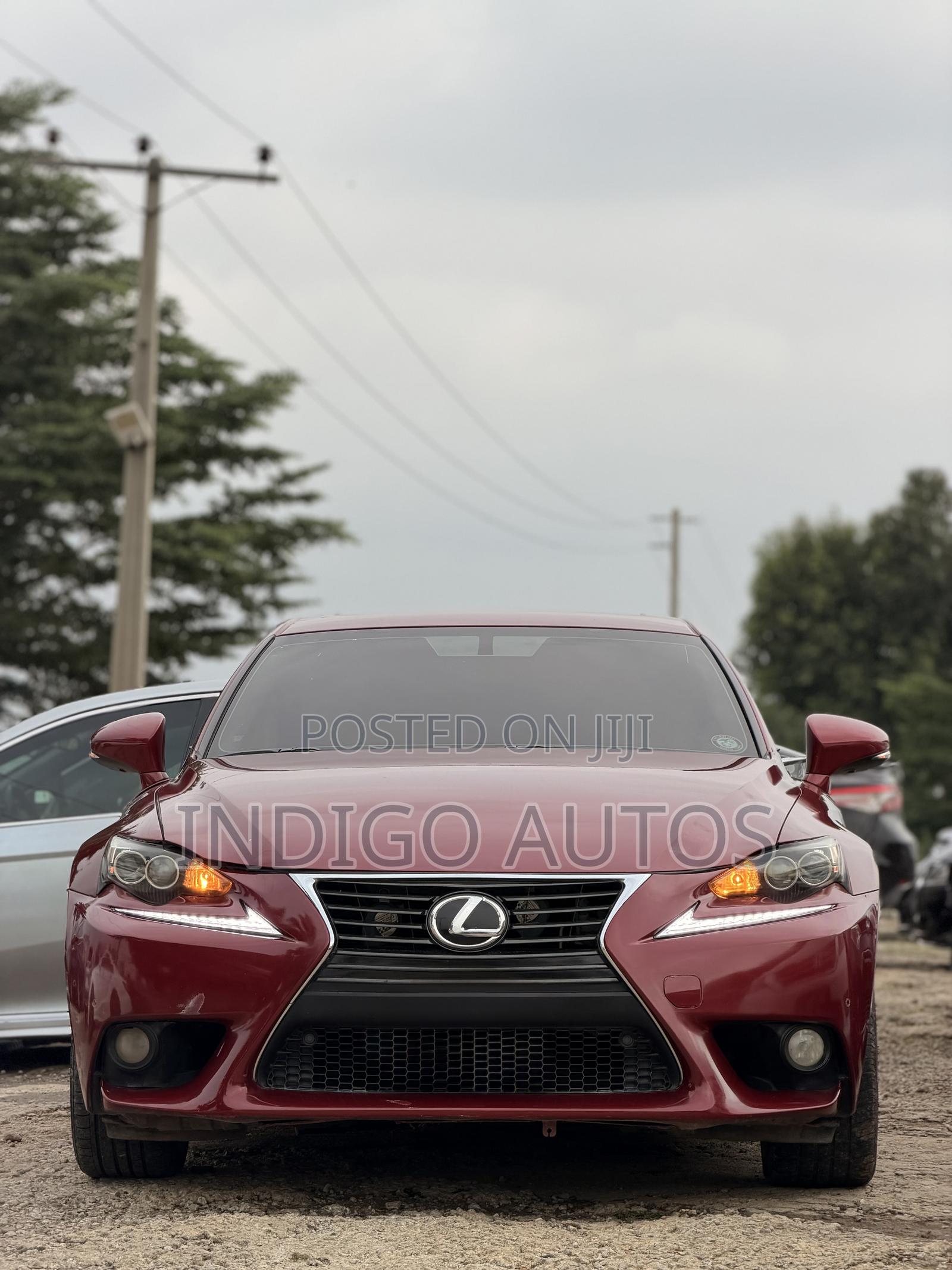 Lexus IS 350 AWD 2014 Red