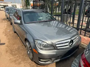 Mercedes-Benz C300 2013 Gray