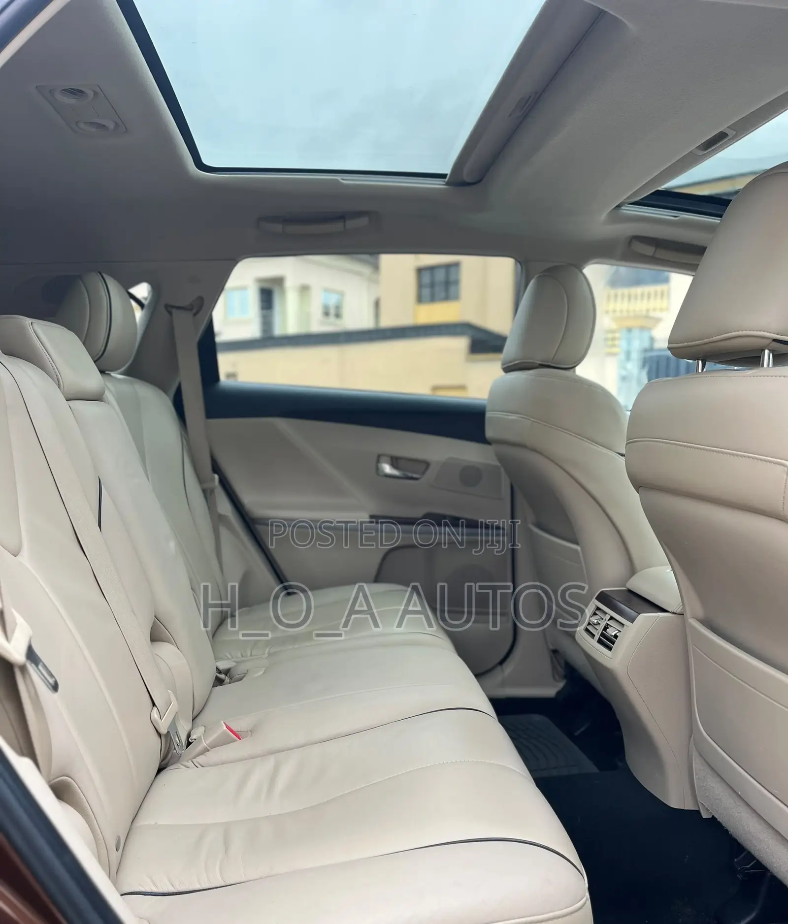 Toyota Venza 2010 Brown