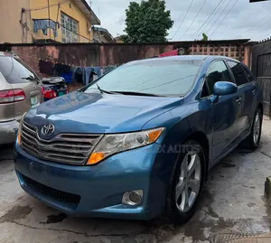 Toyota Venza 2011 Blue