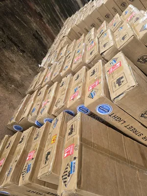 WWakatek 12eyes Solar Street Light