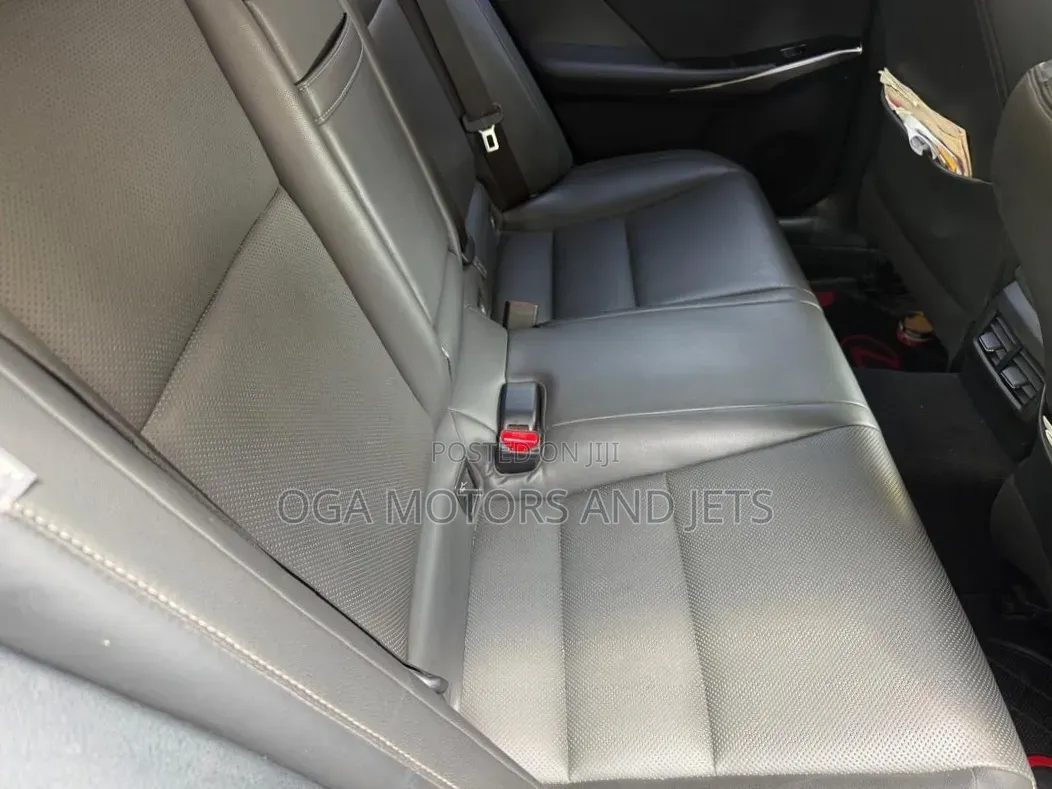 Lexus IS 250 2015 White