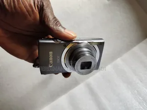 Canon Ixy Digital Photo Video Camera for Vintage Passport Snapping