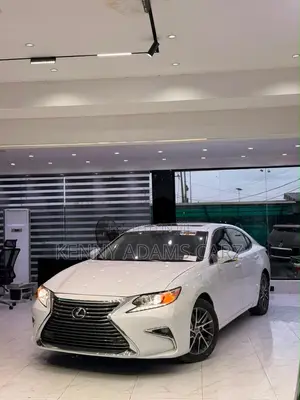 Lexus ES 2017 White