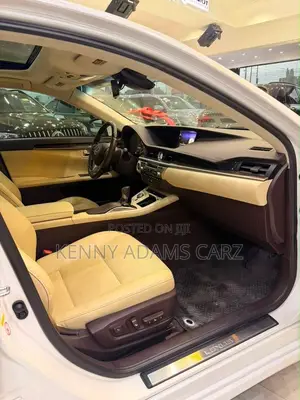 Lexus ES 2017 White