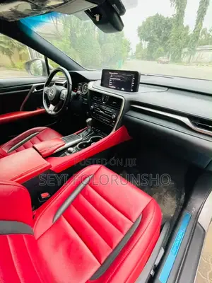 Lexus RX 2022 Gold