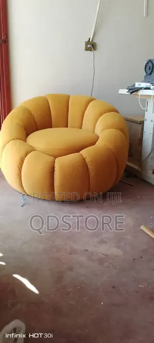 Single Seater Sofa and 5by7 Rug for Sale