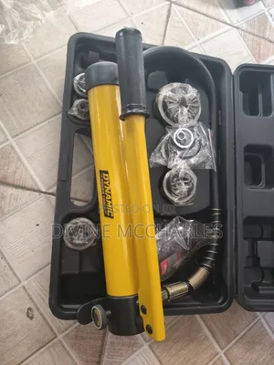 Hydraulic Hole Punch Set