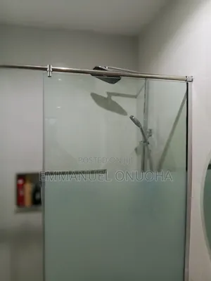 Prestige Shower Suite