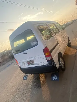 Suzuki Every 2010 White