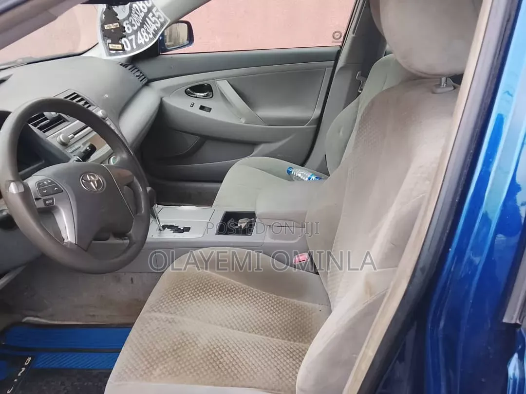 Toyota Camry 2008 Blue