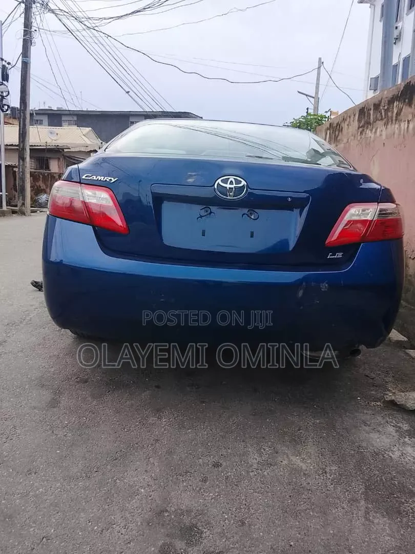 Toyota Camry 2008 Blue