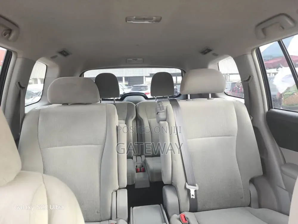Toyota Highlander 2013 Silver