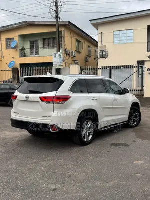 Toyota Highlander Limited Platinum 4x4 V6 (3.5L 6cyl 8A) 2018 White