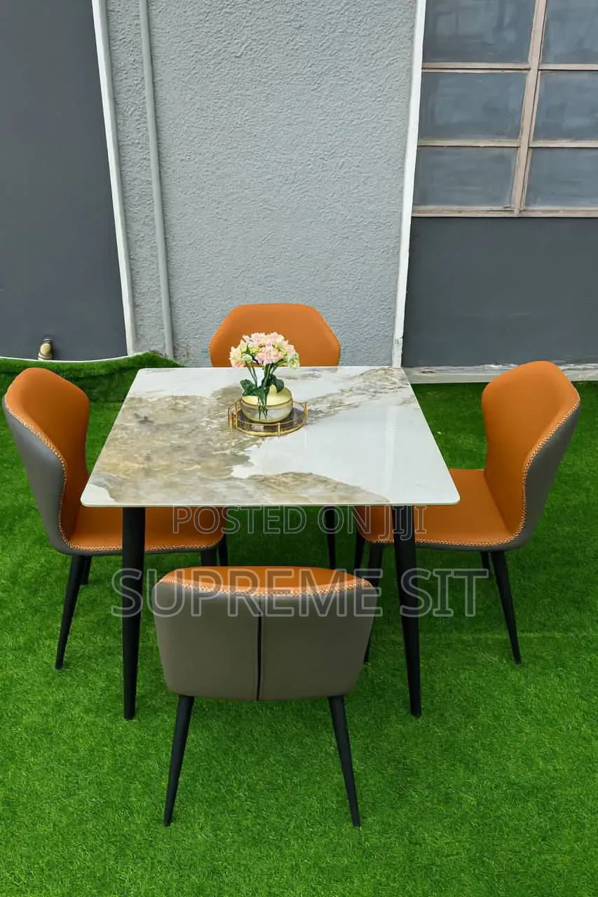 Marble Dinning Set by 4 Seaters