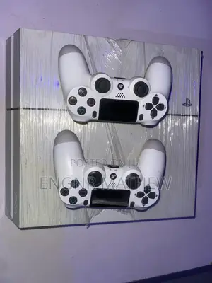 Ps4 Game Console