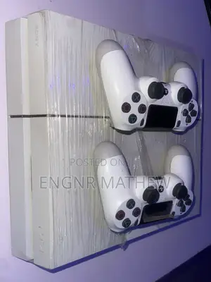 Ps4 Game Console