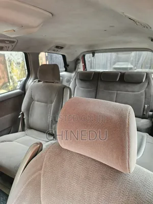 Toyota Sienna 2005 Red