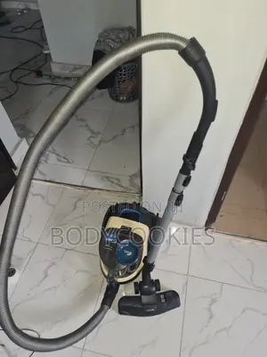 Philips Vacuum Cleaner