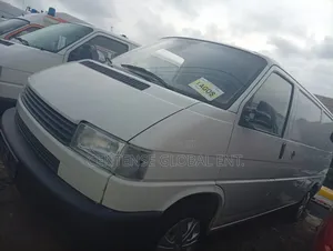Volkswagen Transporter 2003 White