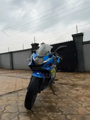Suzuki GSX-R 2018 Blue
