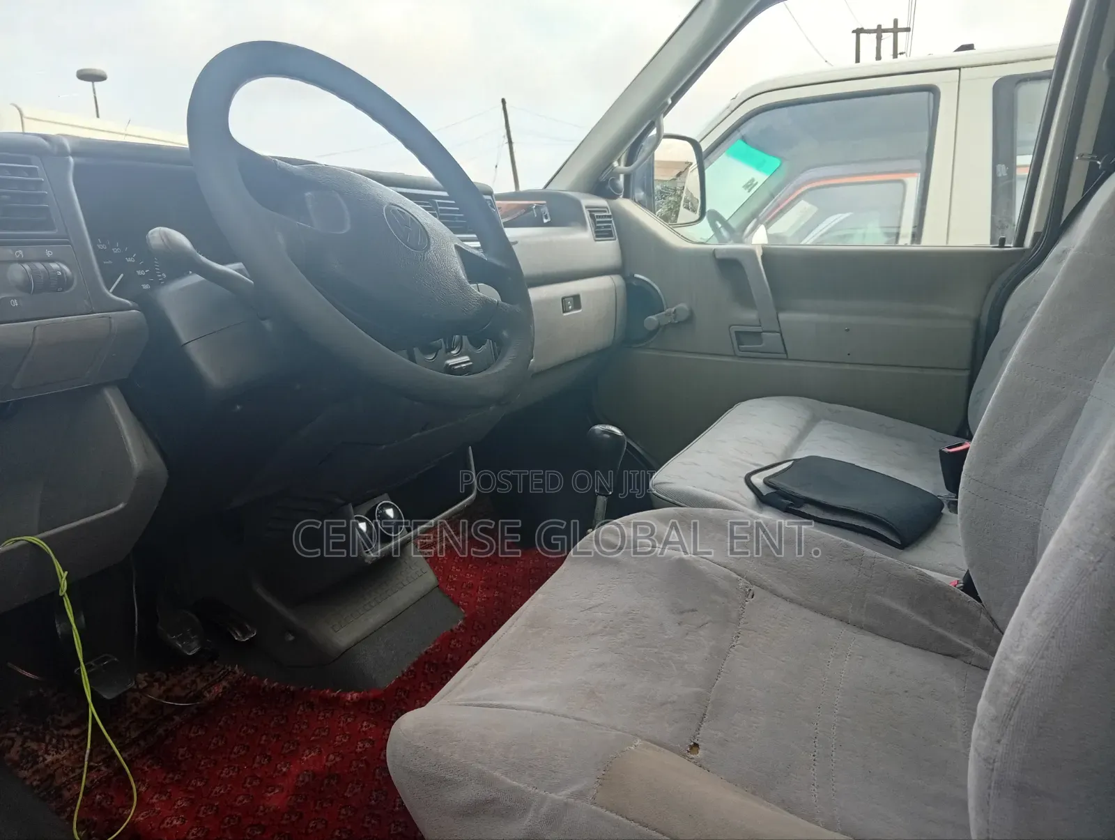 Volkswagen Transporter 2003 White