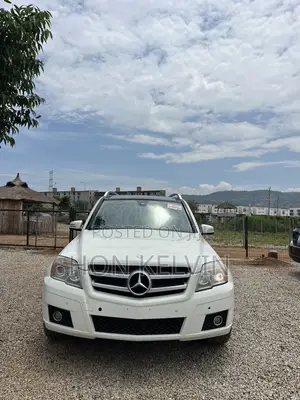 Mercedes-Benz GLK-Class 350 2010 White