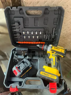 Dewalt 13mm Cordless Drill