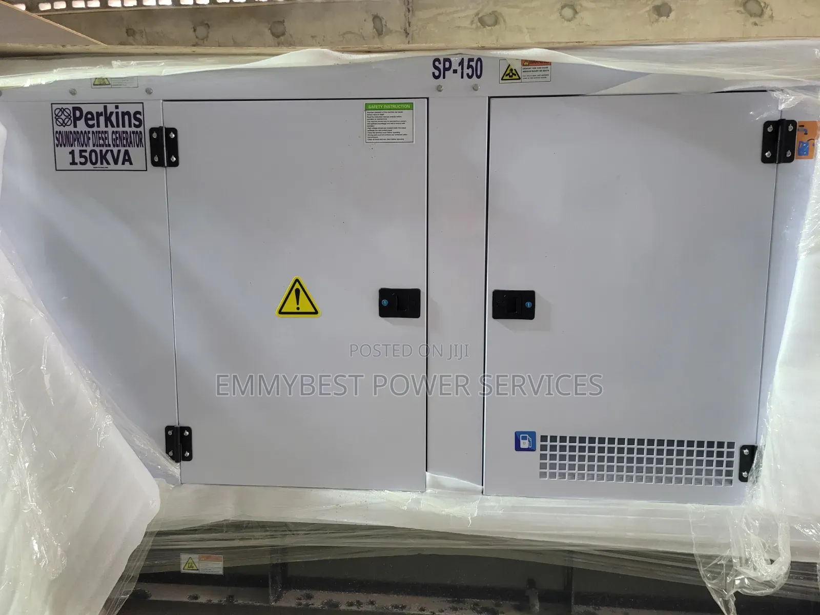 3 Phase 150kva Soundproof Perkins Generator