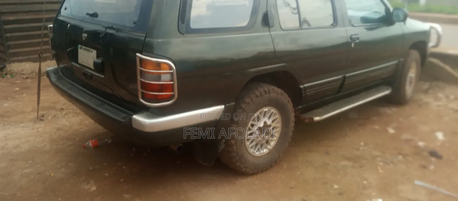 Nissan Pathfinder Automatic 2000 Green